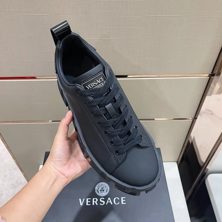 Versace Shoe 